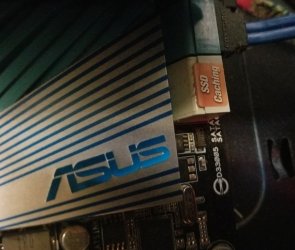 SSD Caching SATA Slot on MB.jpg