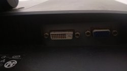 Back of the monitor - Dell2209W.jpg