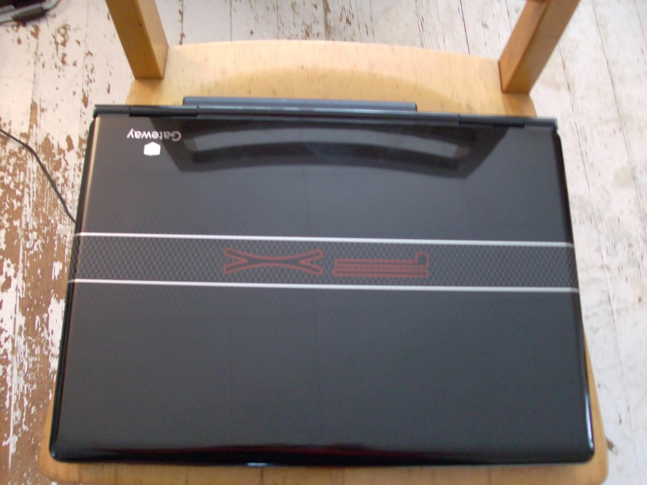 Gateway P-6860 FX | TechPowerUp Case Modding Gallery