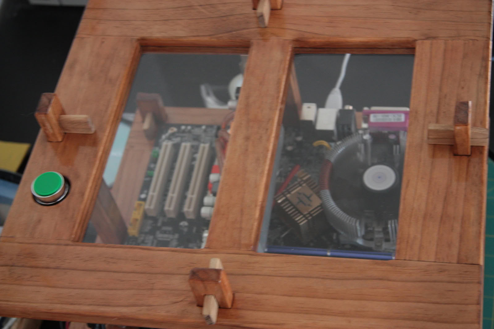 Test bench | TechPowerUp Case Modding Gallery