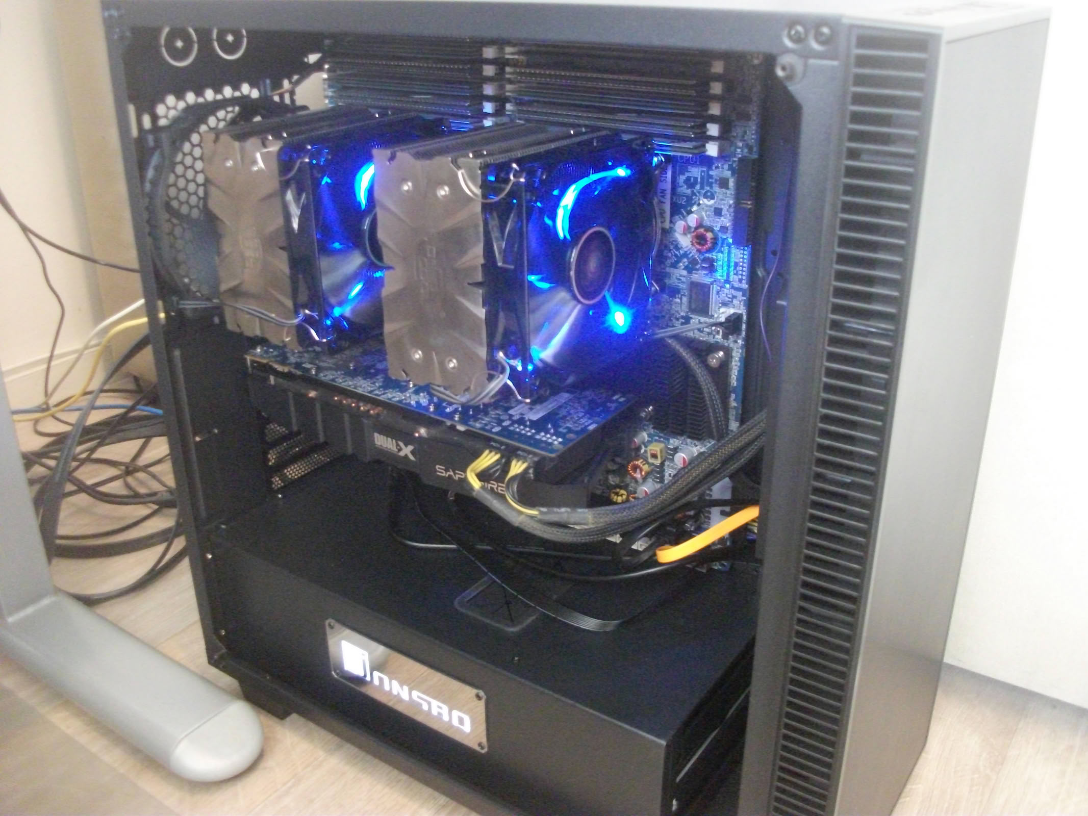 HP z800 workstation | TechPowerUp Case Modding Gallery