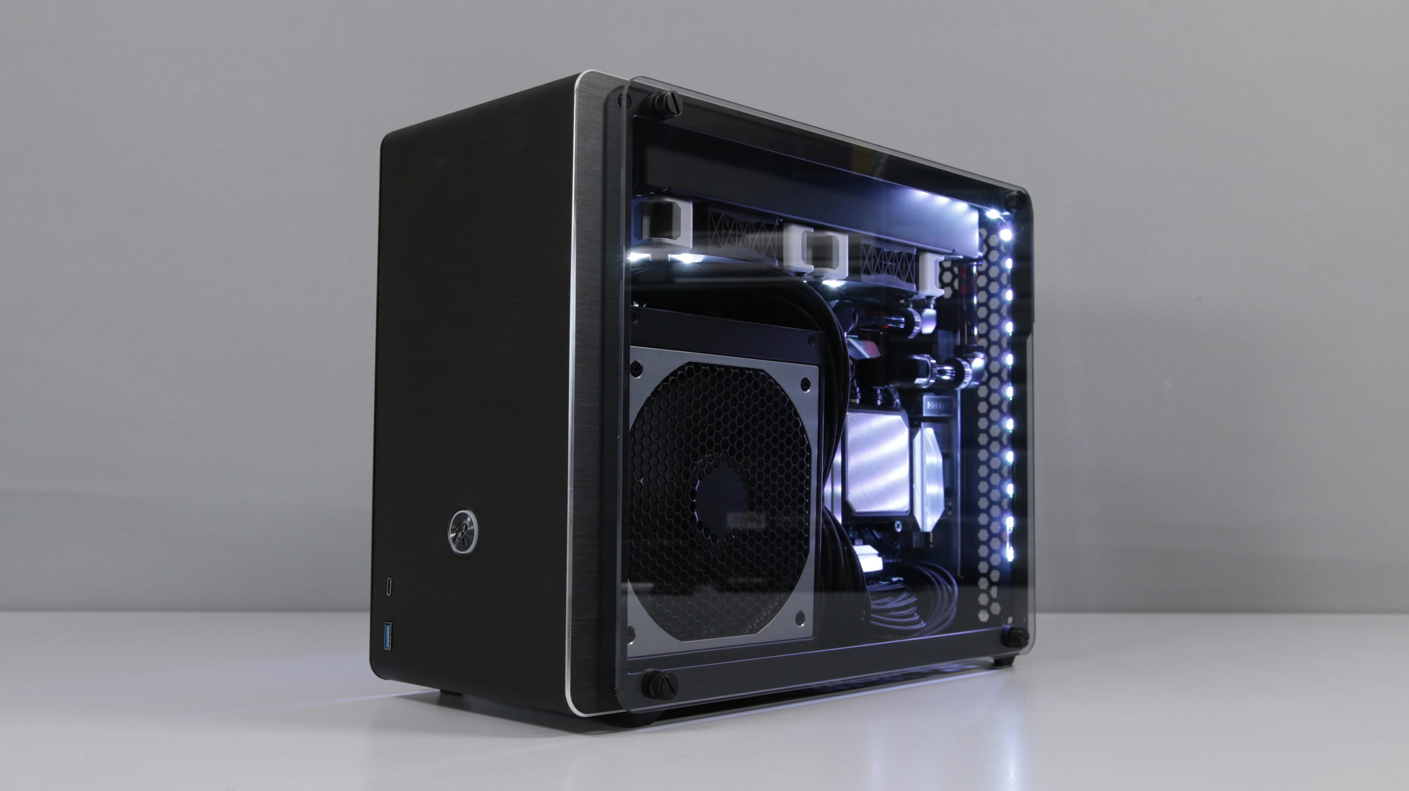 Raijintek Ophion Evo Custom Loop | TechPowerUp Case Modding Gallery