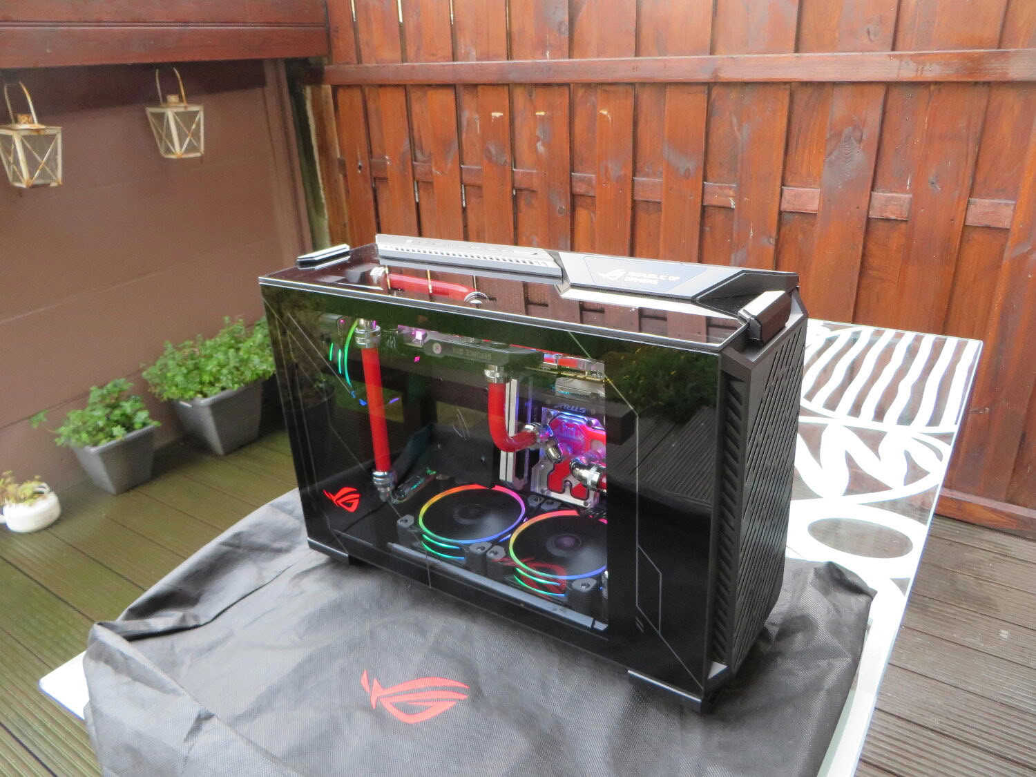 Asus Rog Z11 Custom Loop Asus ROG Z11 concept | TechPowerUp Case Modding Gallery