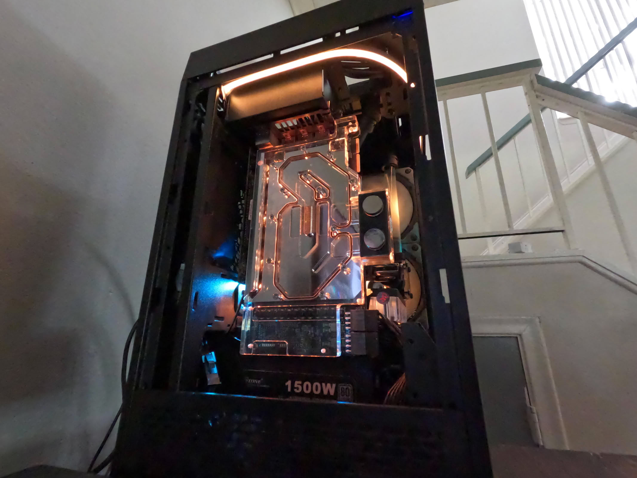 Thermaltake Tower 100 custom build, dual radiator mod | TechPowerUp ...