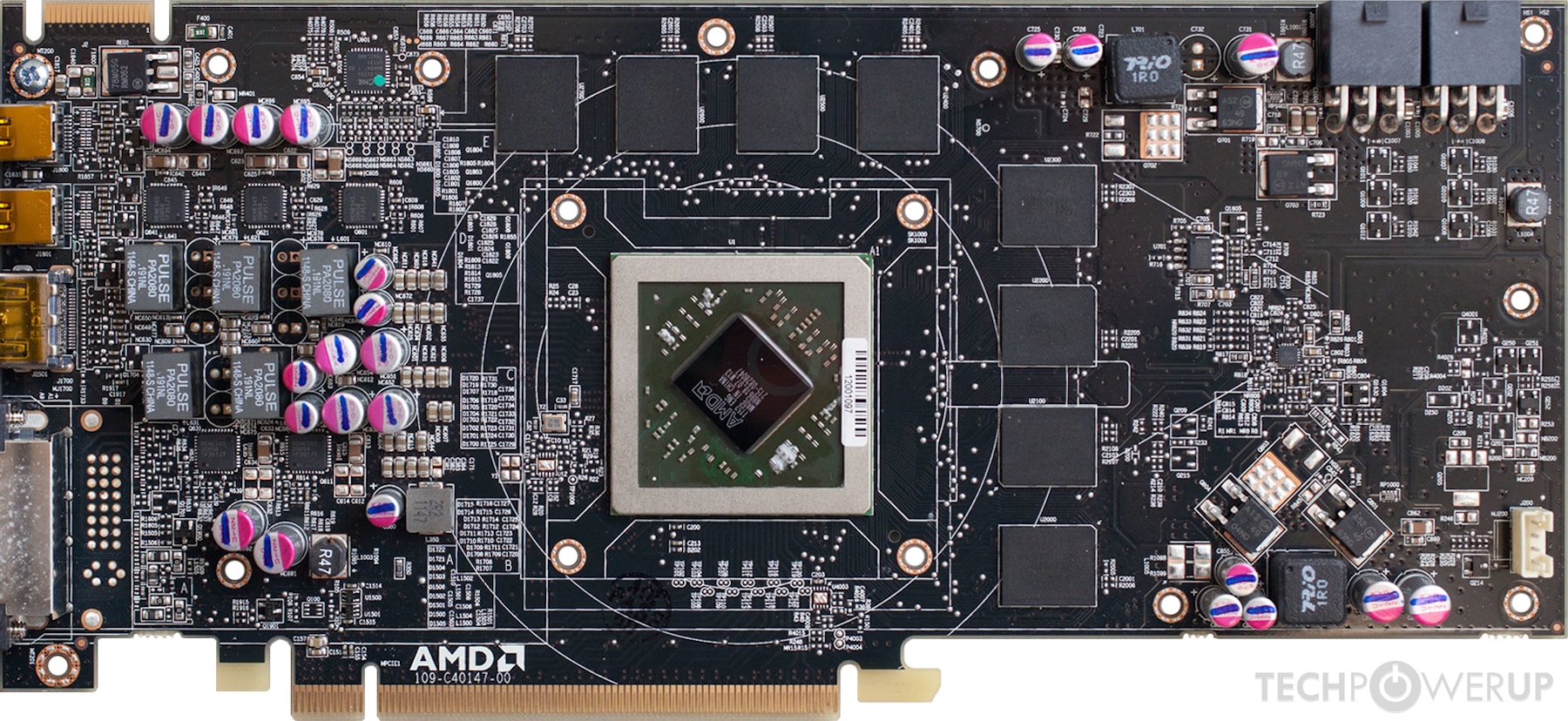 Radeon HD 7870 グラフィックカード 81u1RXwMHEL._UF350,350_QL80_.jpg