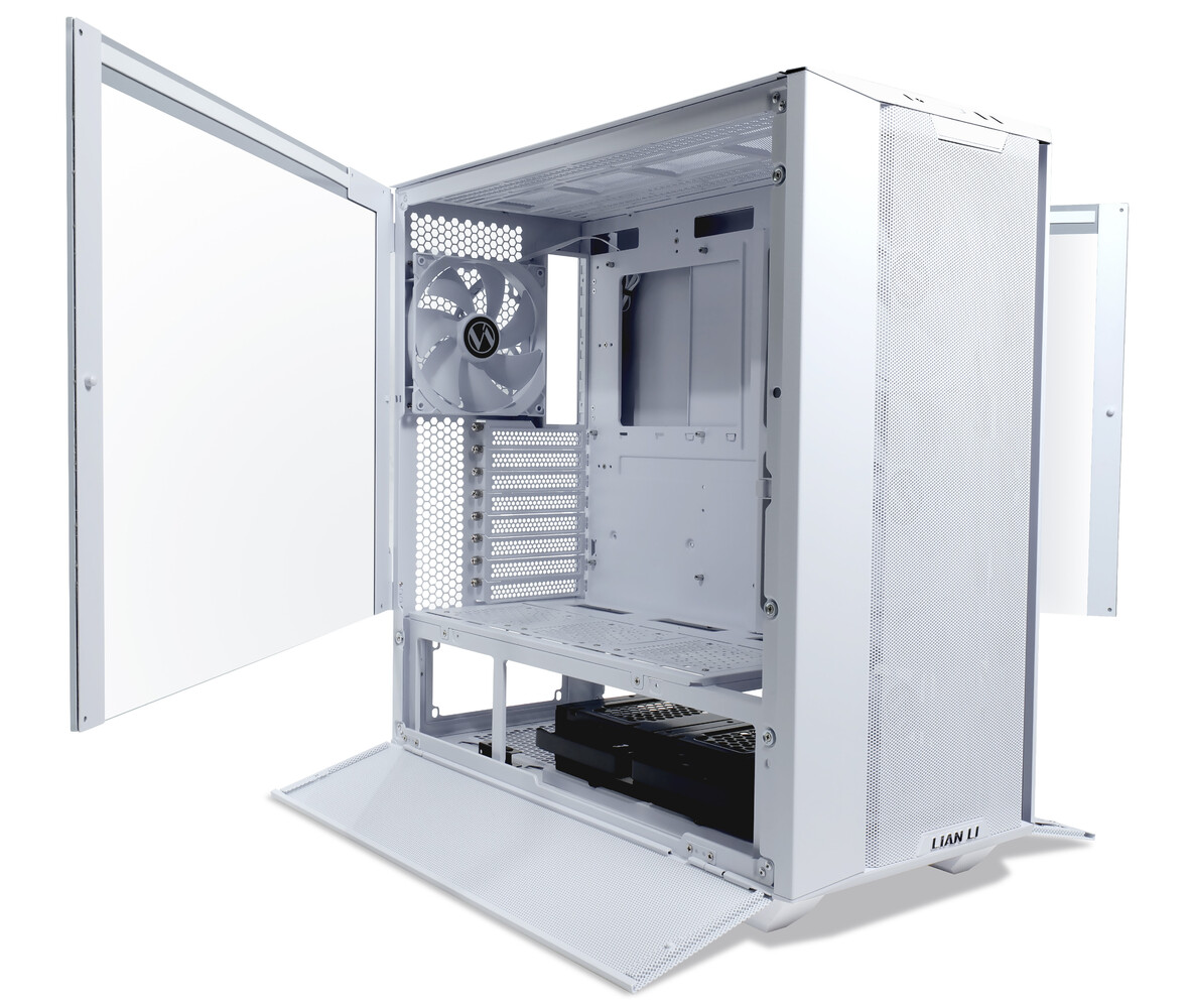 Lian Li Lancool III Mid-Tower — view 3