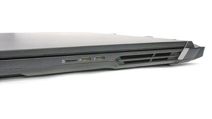 EUROCOM Raptor X18 Review - The Batmobile Among the Gaming Workstations ...