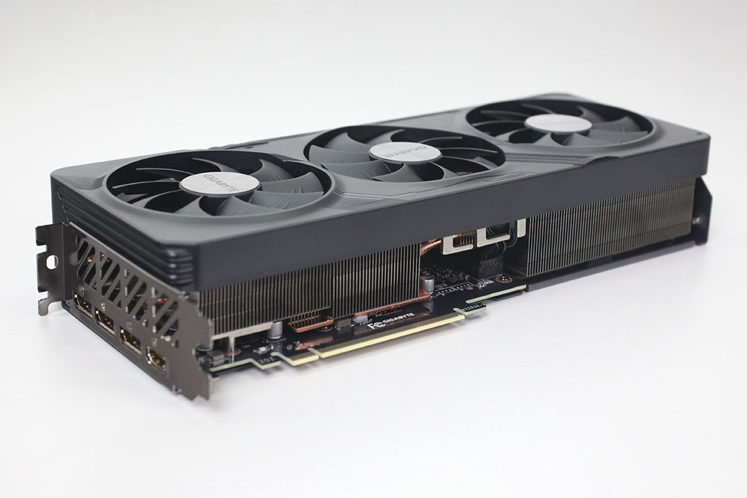 Gigabyte Gaming OC GeForce RTX 4070 Ti Super 16GB GDDR6X — view 2