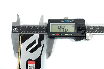 Kingston Fury Renegade CUDIMM DDR5-8400 48 GB CL40 Review - A
