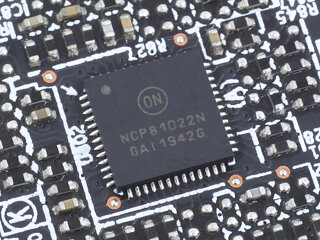 Memory Chip Voltage Controller