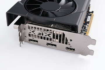 Monitor Outputs, Display Connectors