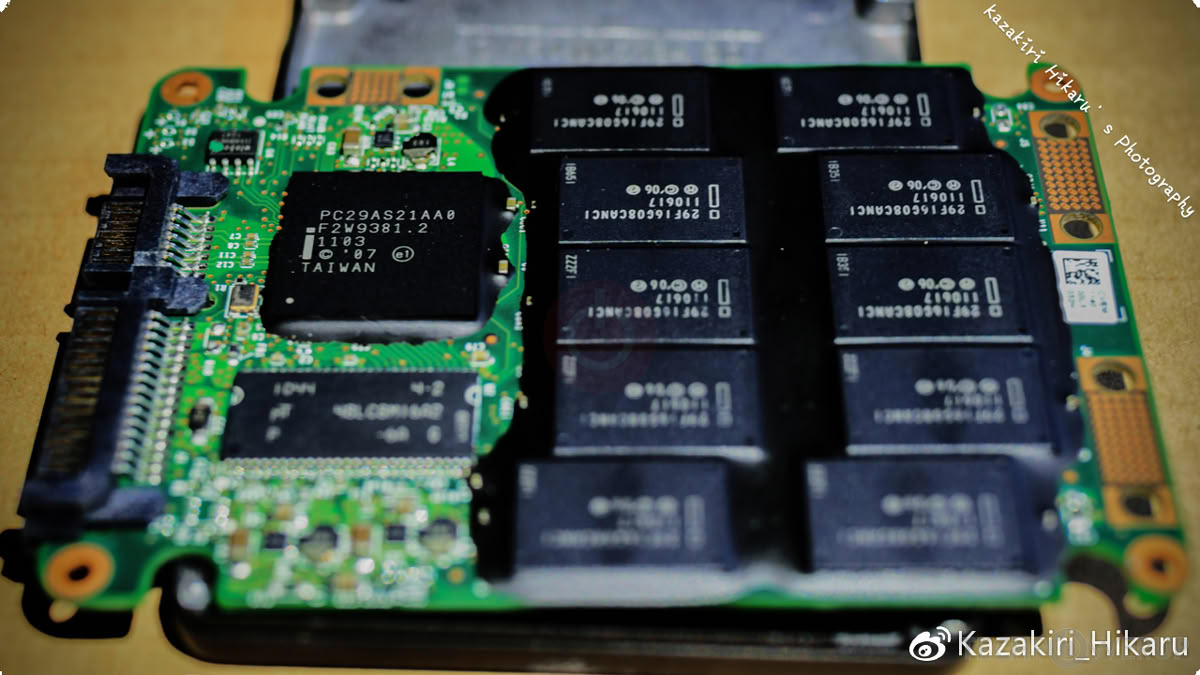 Intel X25-E 32 GB Specs | TechPowerUp SSD Database