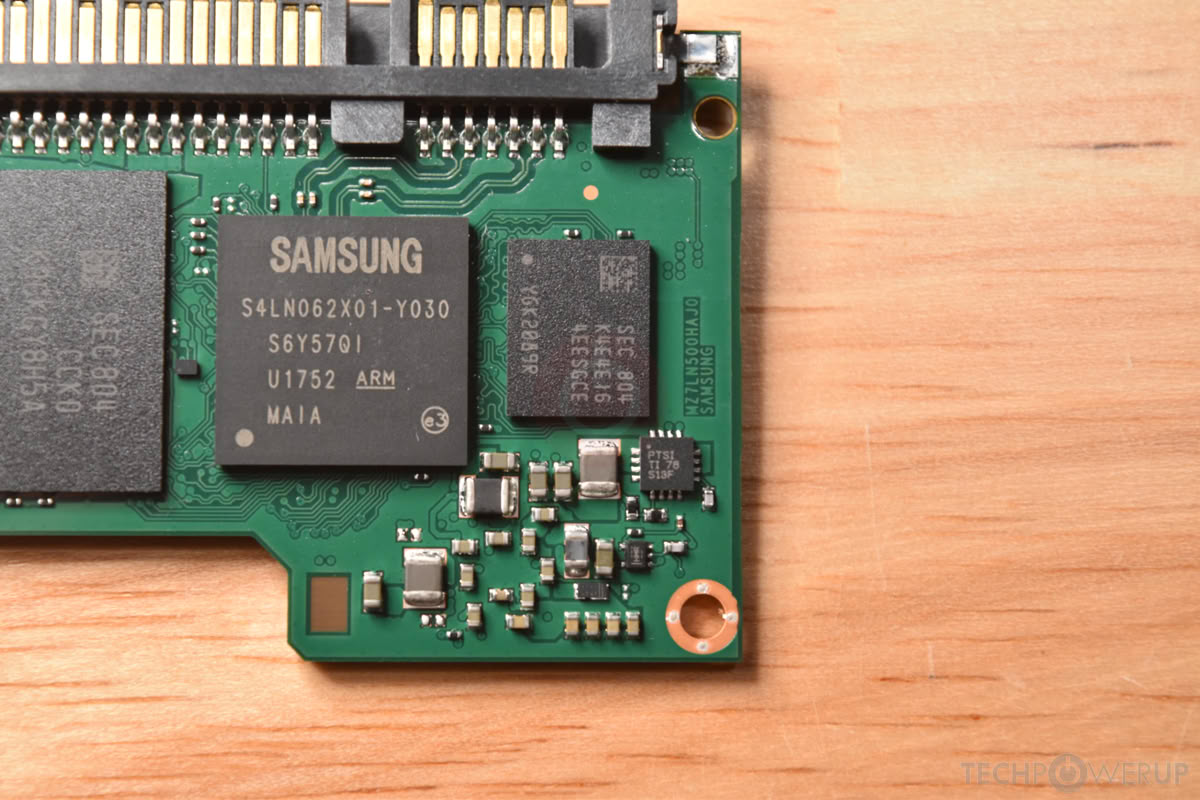 Samsung PM871b 128 GB Specs | TechPowerUp SSD Database